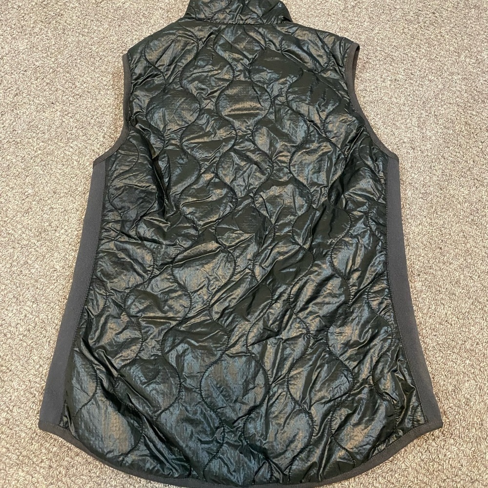 J. Crew Black Puffer Vest - Picture 6 of 7